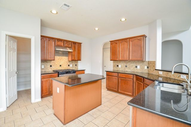 3911 Fallsbrook Court, Sugar Land, TX 77479
