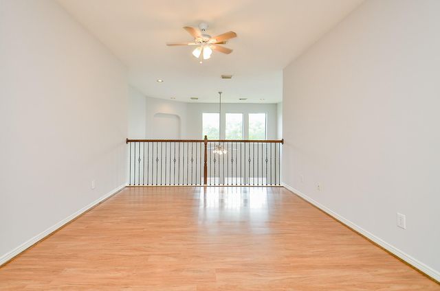 3911 Fallsbrook Court, Sugar Land, TX 77479
