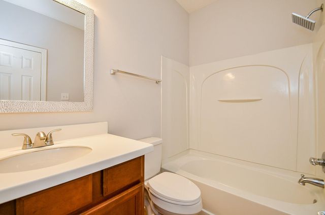 3911 Fallsbrook Court, Sugar Land, TX 77479
