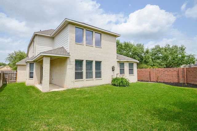 3911 Fallsbrook Court, Sugar Land, TX 77479