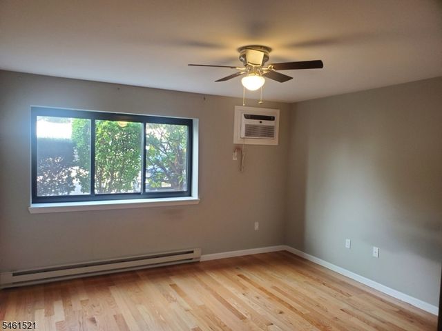466 Liberty St 104, Little Ferry Boro, NJ 07643