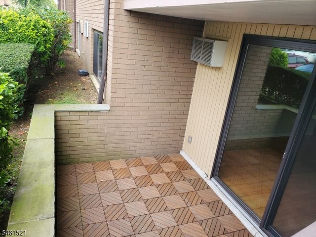 466 Liberty St 104, Little Ferry Boro, NJ 07643