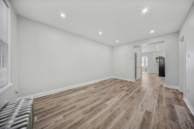 5049 W 29th Place 1st, Cicero, IL 60804