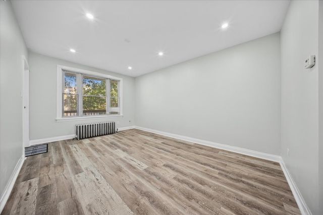 5049 W 29th Place 1st, Cicero, IL 60804