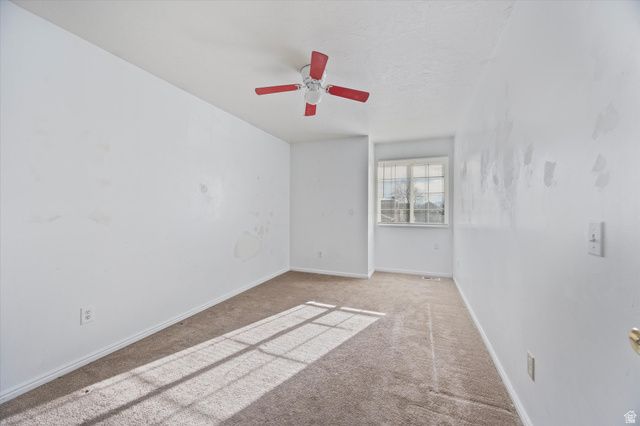 5502 W STARFLOWER WAY, West Jordan, UT 84081