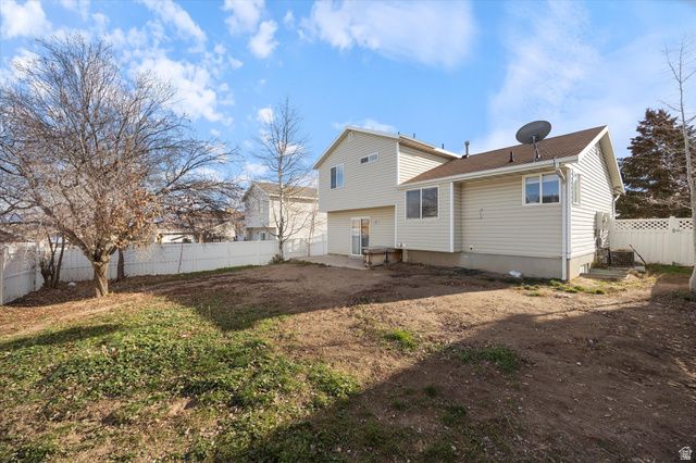 5502 W STARFLOWER WAY, West Jordan, UT 84081