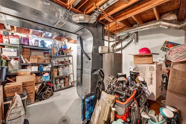 5704 Halwick Drive, Ravenna, OH 44266