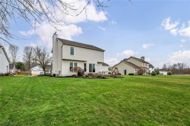 5704 Halwick Drive, Ravenna, OH 44266