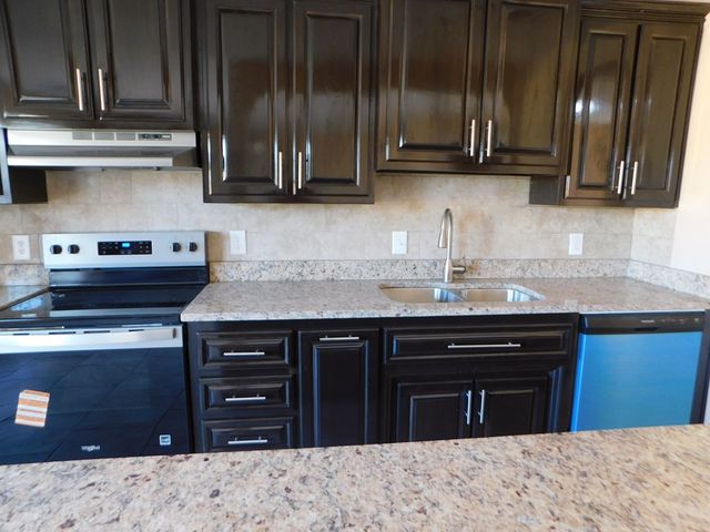 4734 Country Club Dr, Midland, TX 79703