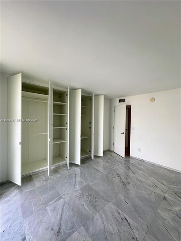 2350 NE 135th St 1501, North Miami, FL 33181
