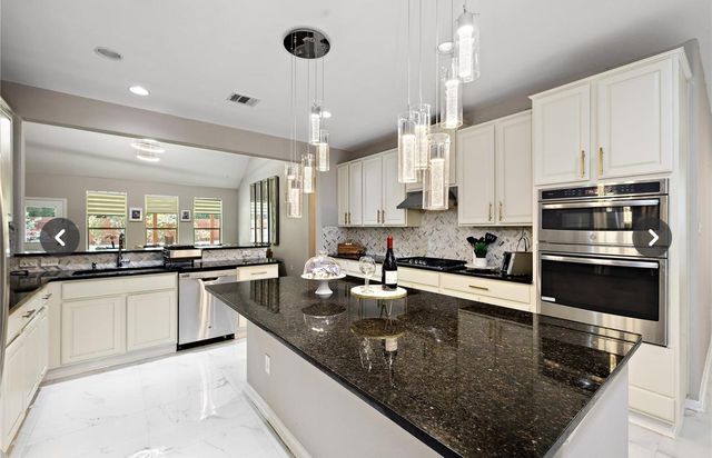 4498 Cervinia DR, Round Rock, TX 78665