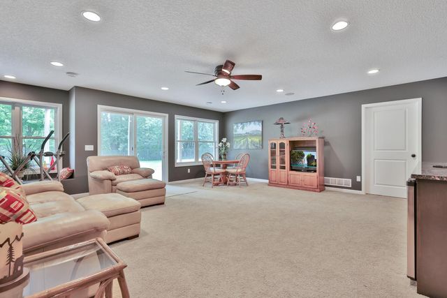 4057 148th Lane NE, Ham Lake, MN 55304