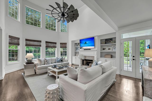 2205 Old Jay Lane, Mount Pleasant, SC 29466