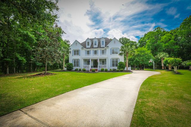 2205 Old Jay Lane, Mount Pleasant, SC 29466
