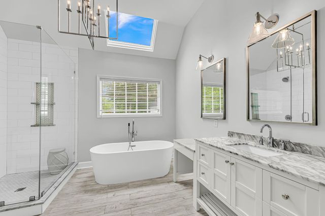 2205 Old Jay Lane, Mount Pleasant, SC 29466
