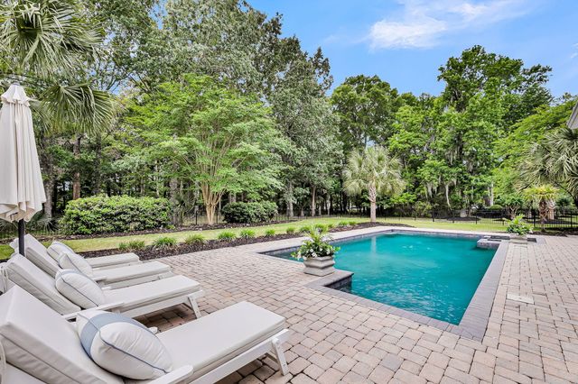 2205 Old Jay Lane, Mount Pleasant, SC 29466