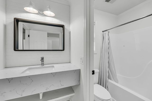 2205 Old Jay Lane, Mount Pleasant, SC 29466
