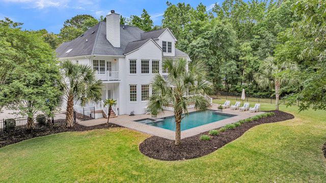 2205 Old Jay Lane, Mount Pleasant, SC 29466