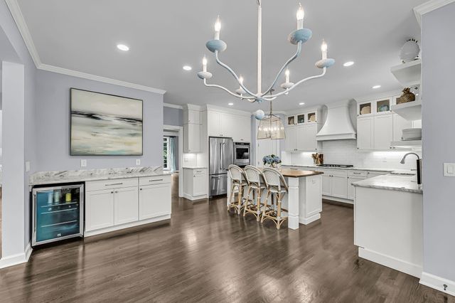 2205 Old Jay Lane, Mount Pleasant, SC 29466