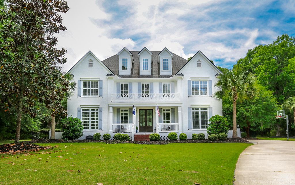2205 Old Jay Lane, Mount Pleasant, SC 29466
