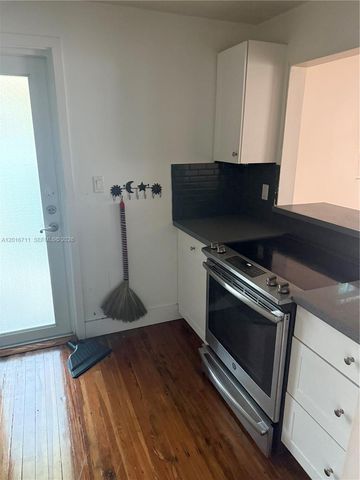 1820 NW 81st Ter, Miami, FL 33147