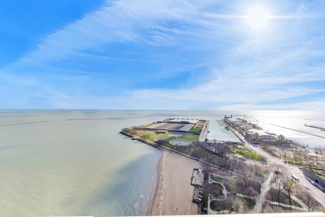 600 N Lake Shore Drive 3011, Chicago, IL 60611