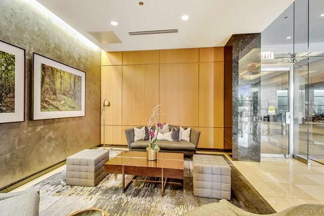 600 N Lake Shore Drive 3011, Chicago, IL 60611