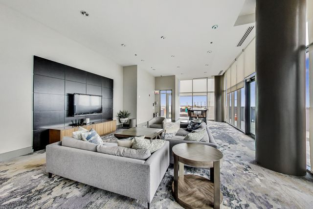 600 N Lake Shore Drive 3011, Chicago, IL 60611