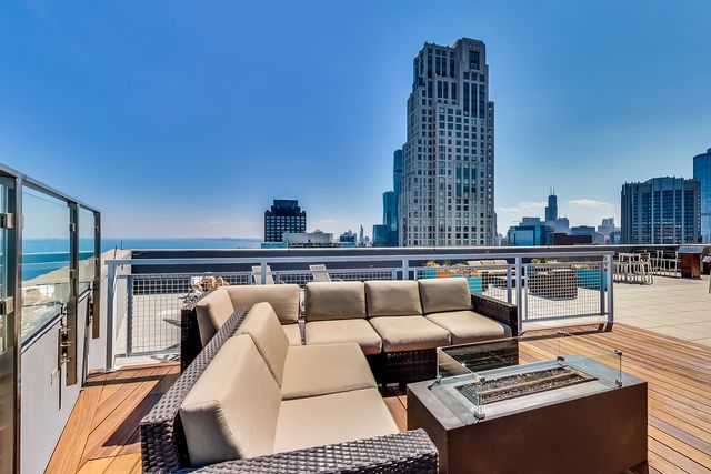 600 N Lake Shore Drive 3011, Chicago, IL 60611