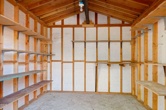 52971 Walker Way, La Pine, OR 97739