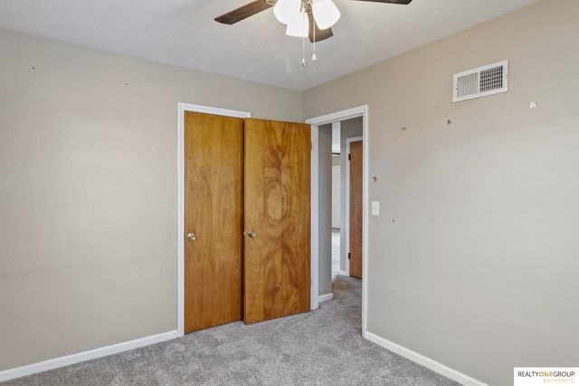 5311 N 49th Avenue, Omaha, NE 68104