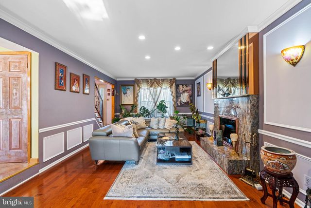 50 STARDUST DR, Southampton, PA 18966