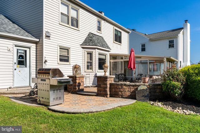 50 STARDUST DR, Southampton, PA 18966