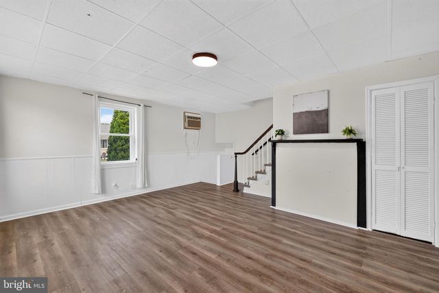 1539 SUMMIT ST, Linwood, PA 19061