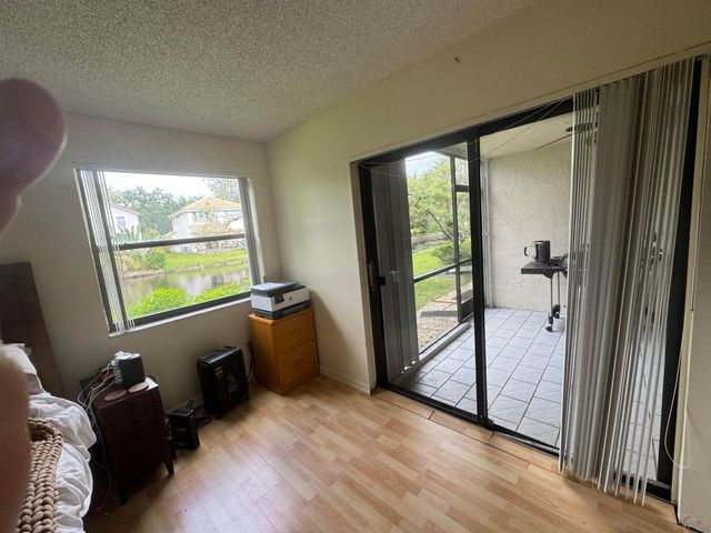 9819 NW 3rd Court 3, Plantation, FL 33324