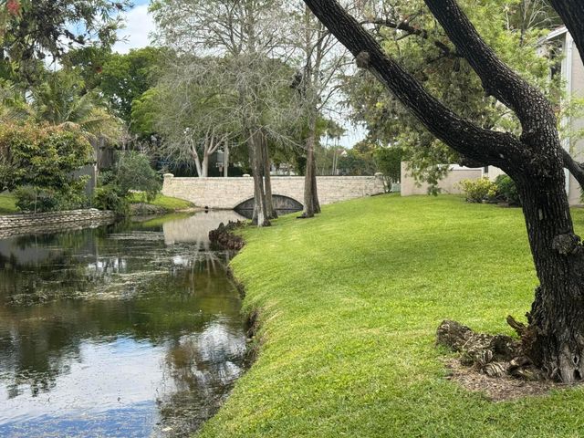 9819 NW 3rd Court 3, Plantation, FL 33324