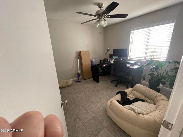 2157 E CREST Lane, Phoenix, AZ 85024