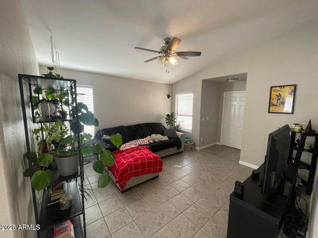 2157 E CREST Lane, Phoenix, AZ 85024