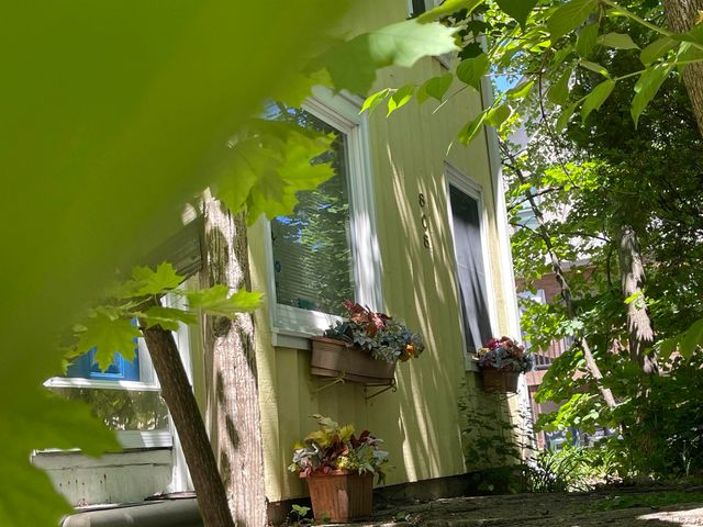 808 Mary Street, Ann Arbor, MI 48104