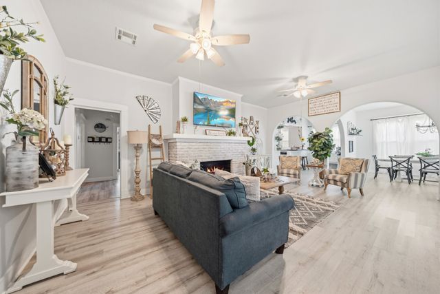 2024 Columbus Avenue, Waco, TX 76701