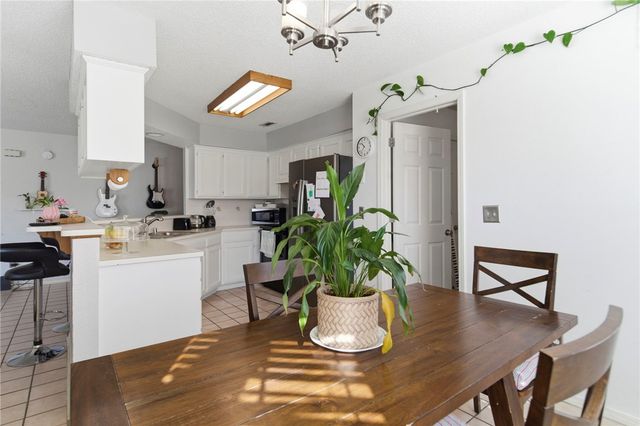 2702 W Margaret Street, Rogers, AR 72756