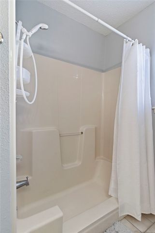 2702 W Margaret Street, Rogers, AR 72756