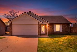 2702 W Margaret Street, Rogers, AR 72756