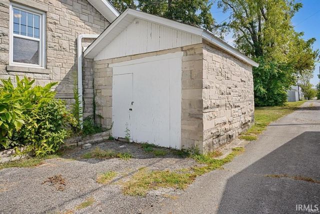 1208 T Street, Bedford, IN 47421