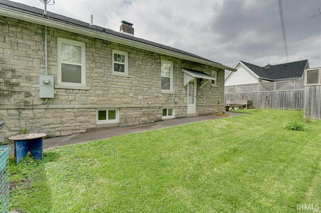 1208 T Street, Bedford, IN 47421