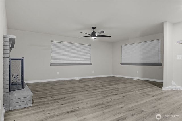 9040 S Sheridan Avenue, Tacoma, WA 98444