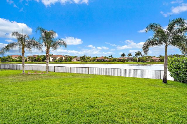 11109 Rockledge View Drive, Palm Beach Gardens, FL 33412