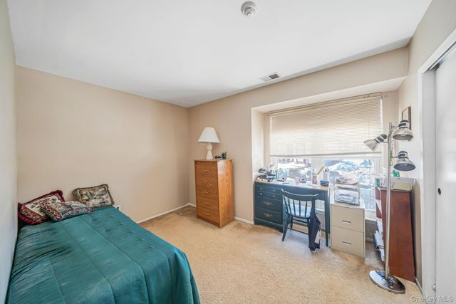 8 Juniper Court 8, Selden, NY 11784