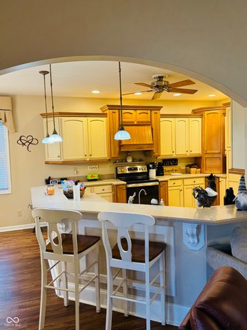 5245 Rosebrock Lane, Indianapolis, IN 46217