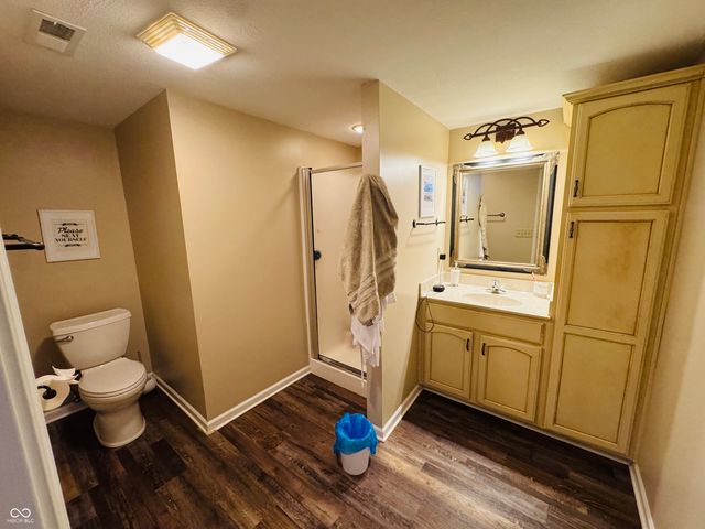 5245 Rosebrock Lane, Indianapolis, IN 46217